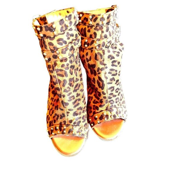 Suede Leopard Open Toe‎ Buckled Ankle Heels - Picture 3 of 4